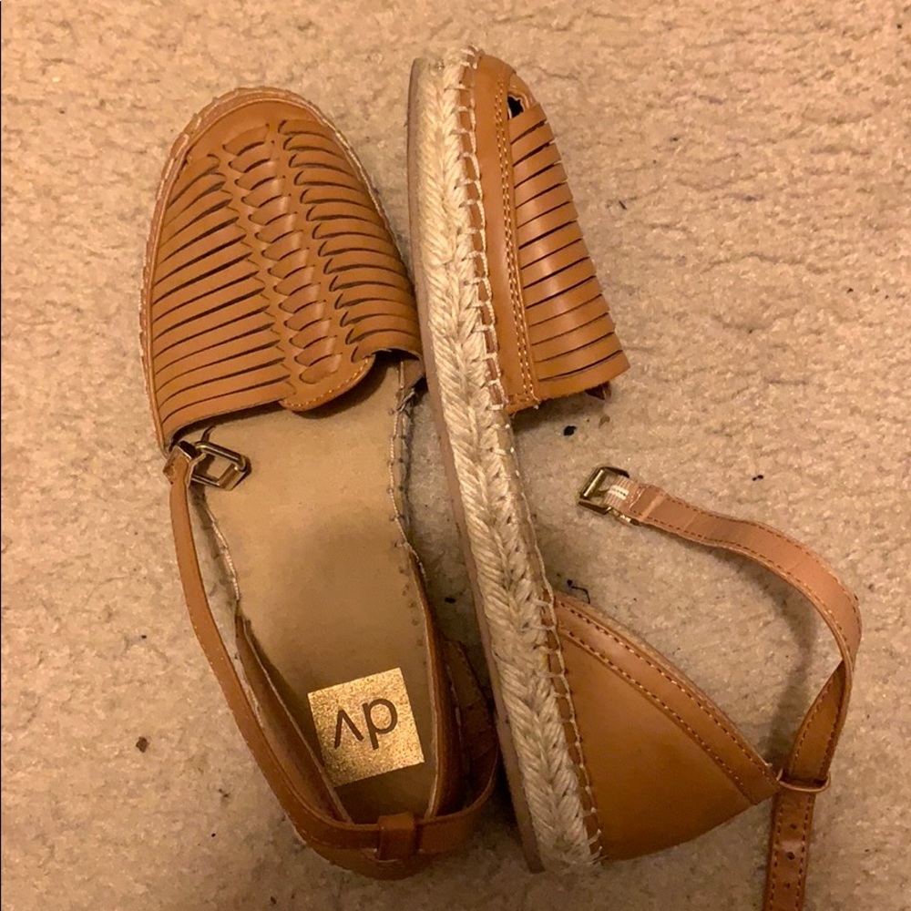 Dolce Vita espadrille flats. Size 7